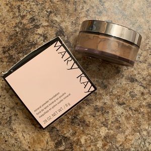 Mary Kay Mineral Powder Foundation